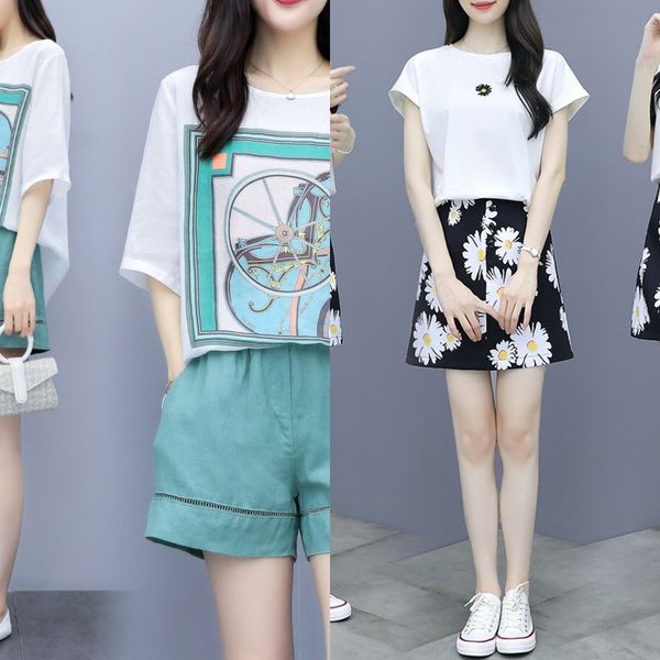 2020 new women's summer shortscotton and linen shorts two piece trousers loose oversized with cotton linen shorts casual fashion sui, Gray
2020 new women's summer shortscotton and linen shorts two piece trousers loose oversized with cotton linen shorts casual fashion sui, Gray