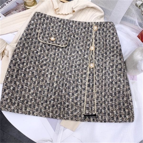 2021 new spring new high waist was thin retro tweed skirt female pearl buckle temperament package hip a kdx7, Black
2021 new spring new high waist was thin retro tweed skirt female pearl buckle temperament package hip a kdx7, Black