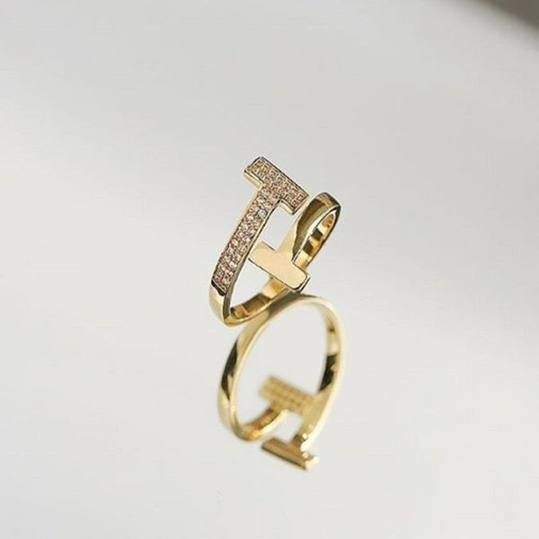 luxury fashion designer ring women's exquisite t-shaped diamond ring classic leisure personalized ring, Silver
luxury fashion designer ring women's exquisite t-shaped diamond ring classic leisure personalized ring, Silver
