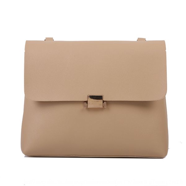 locked women's new bag shoulder bagfashion fashion in autumn 2019 korean version versatile leisure large capacity single shoulder messe
locked women's new bag shoulder bagfashion fashion in autumn 2019 korean version versatile leisure large capacity single shoulder messe