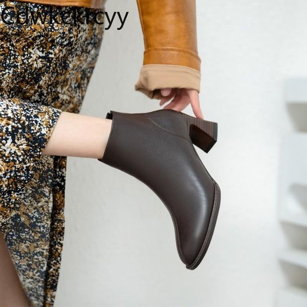 winter the new fashion british style square head short tube elasticity boots black white gray high heels women boots
winter the new fashion british style square head short tube elasticity boots black white gray high heels women boots