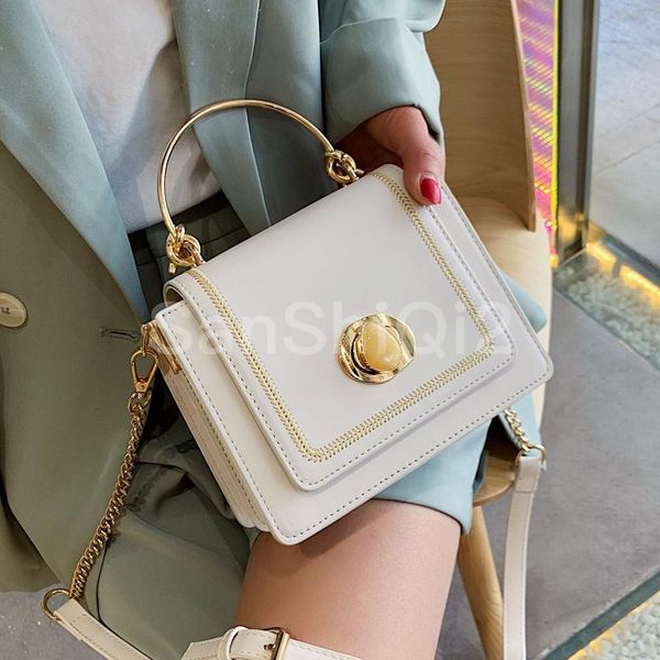 female elegant metal ring tote bag 2020 summer new quality pu leather women's designer handbag lock chain shoulder messenger bag
female elegant metal ring tote bag 2020 summer new quality pu leather women's designer handbag lock chain shoulder messenger bag
