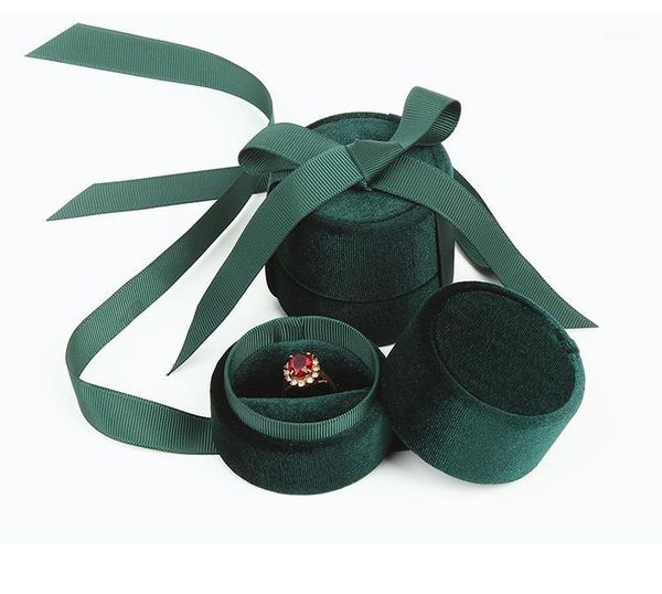 green pink velvet round bow ring box for women handmade ring jewelry boxes for wedding engagement bridal gift packaging display1
green pink velvet round bow ring box for women handmade ring jewelry boxes for wedding engagement bridal gift packaging display1