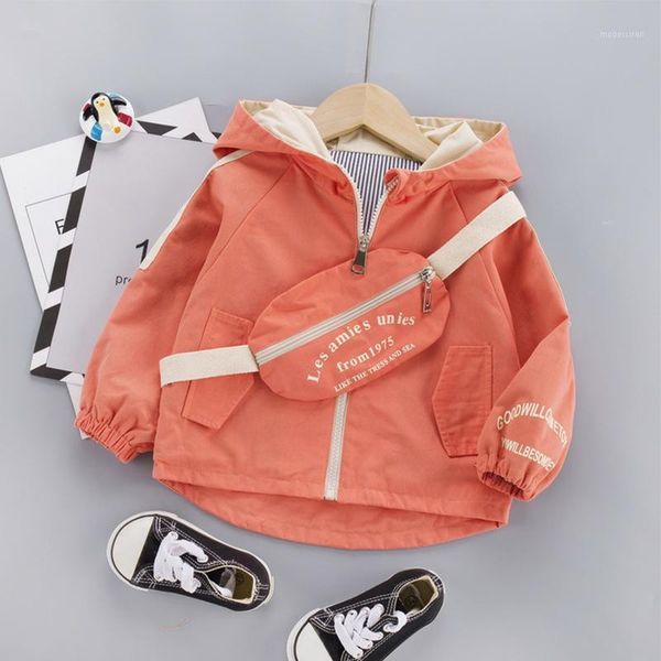 2020 autumn fashion children hooded zipper cardigan jacket leisure belt bag baby boy girls coat letter kids clothes 1-5 year1, Blue;gray
2020 autumn fashion children hooded zipper cardigan jacket leisure belt bag baby boy girls coat letter kids clothes 1-5 year1, Blue;gray