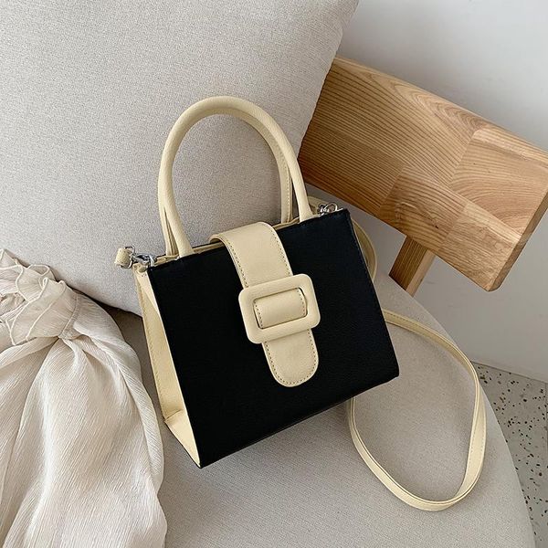 simple and versatile handbags women's bag 019 new tide texture portable messenger bag
simple and versatile handbags women's bag 019 new tide texture portable messenger bag