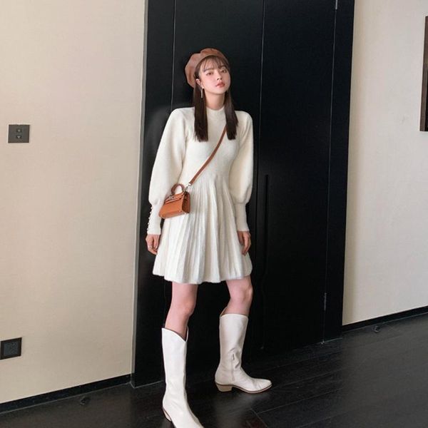 casual dresses elegant temperament knitted a-line mini dress women 2021 autumn winter o-neck puff sleeve warm solid knitwear, Black;gray
casual dresses elegant temperament knitted a-line mini dress women 2021 autumn winter o-neck puff sleeve warm solid knitwear, Black;gray