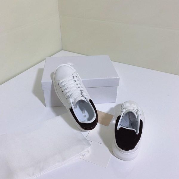 a1 kids children's hoes suede shining diamond graffiti lovers designer leather ladies sneakers classic boy white casual shoes 26-35, Black;red
a1 kids children's hoes suede shining diamond graffiti lovers designer leather ladies sneakers classic boy white casual shoes 26-35, Black;red