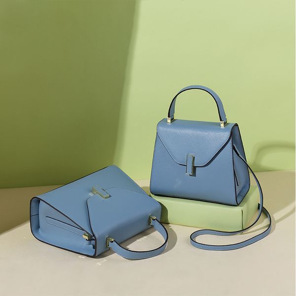 2021 new lock lychee pattern leather handbags casual 100 tide one-shoulder diagonal small square bag c0121
2021 new lock lychee pattern leather handbags casual 100 tide one-shoulder diagonal small square bag c0121