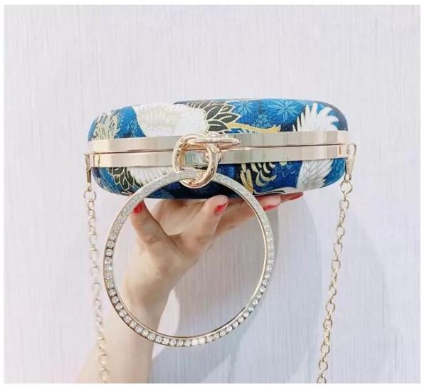 hbp golden diamond clutch evening bags chic pearl round shoulder bags for women 2020 new luxury handbags wedding party clutch purse dd004
hbp golden diamond clutch evening bags chic pearl round shoulder bags for women 2020 new luxury handbags wedding party clutch purse dd004