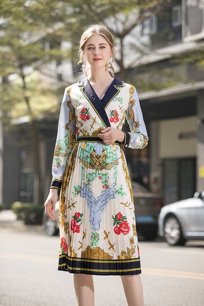 2020 spring summer v neck long sleeve print milan runway dress designer dress brand same style dress 12-15.11, Black
2020 spring summer v neck long sleeve print milan runway dress designer dress brand same style dress 12-15.11, Black