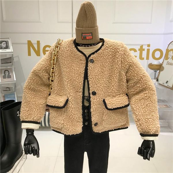 thick slouchy round neck lamb hair women autumn/winter 2021 niche design new loose color contrast edge plush top, Black
thick slouchy round neck lamb hair women autumn/winter 2021 niche design new loose color contrast edge plush top, Black