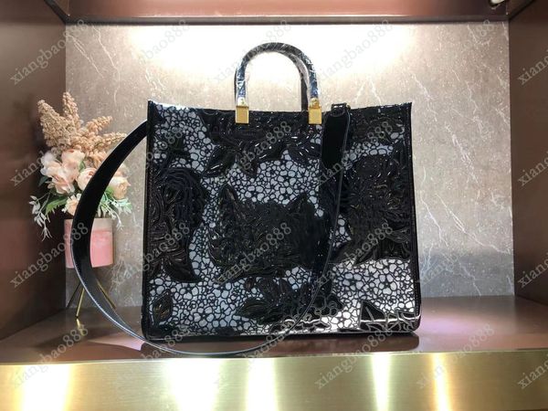 new peekaboo women shoulder bags designer tote classic bags messenger hobo fashion female handbag
new peekaboo women shoulder bags designer tote classic bags messenger hobo fashion female handbag