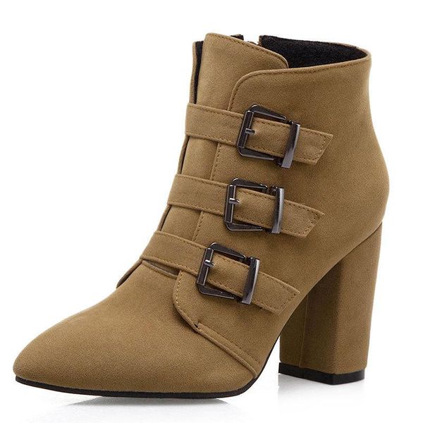 boots light brown black autumn and winter suede square buckle women's short comfortable root women ankle 2021
boots light brown black autumn and winter suede square buckle women's short comfortable root women ankle 2021