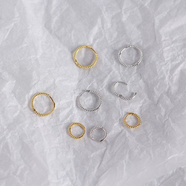 europe and the american s925 sterling silver ins style geometric twist ear button, ring cold air ear nail ear button, Golden;silver
europe and the american s925 sterling silver ins style geometric twist ear button, ring cold air ear nail ear button, Golden;silver