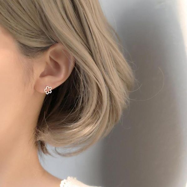 stud kofsac 925 sterling silver cute earrings for girl jewelry matte hollow flower earring women chic valentine's day gifts, Golden;silver
stud kofsac 925 sterling silver cute earrings for girl jewelry matte hollow flower earring women chic valentine's day gifts, Golden;silver
