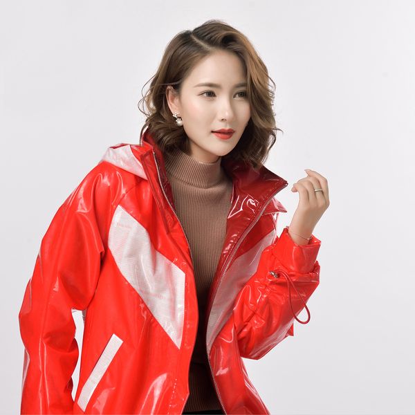2021 new fashion trend style tang dynasty product concept women's regular style hooded silk down jacket, Black
2021 new fashion trend style tang dynasty product concept women's regular style hooded silk down jacket, Black
