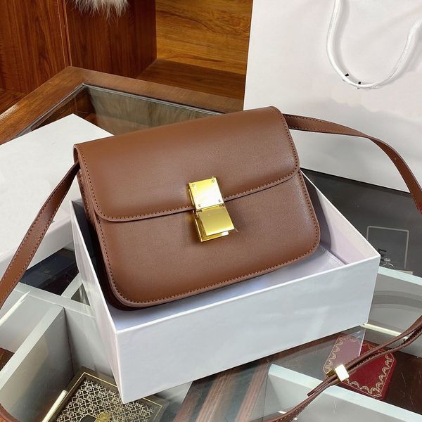 simple classic tofu square bag shoulder messenger bag leather gold buckle designer handbag internal compartment ladies hand wallet card hold
simple classic tofu square bag shoulder messenger bag leather gold buckle designer handbag internal compartment ladies hand wallet card hold