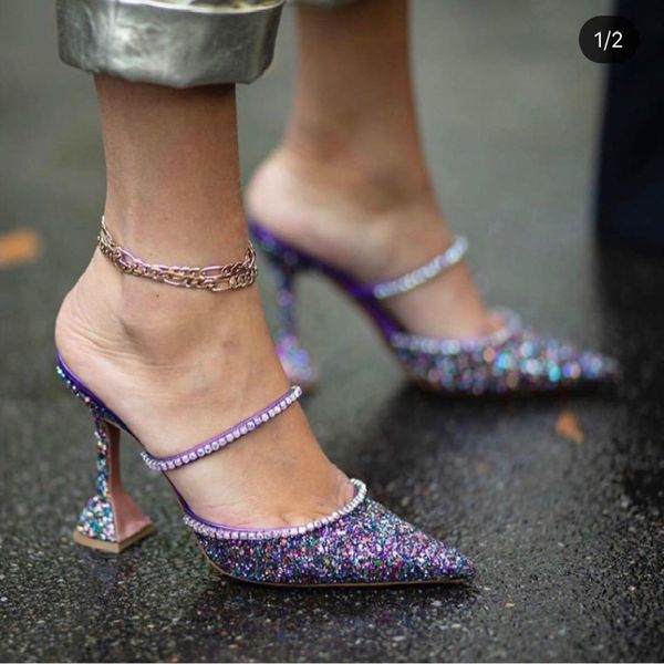 2021 new popular european and summer stunning crystal-bright spool sequins pointed in women's heels slippers 5y6q, Black
2021 new popular european and summer stunning crystal-bright spool sequins pointed in women's heels slippers 5y6q, Black