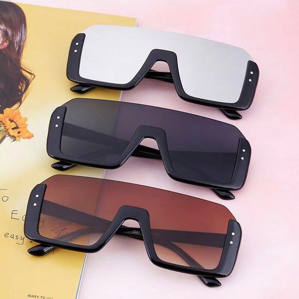 shark new sun glasses o frameless fish shape sunglasses sports driving men women shades eyeglasses motorcycle accessories
shark new sun glasses o frameless fish shape sunglasses sports driving men women shades eyeglasses motorcycle accessories