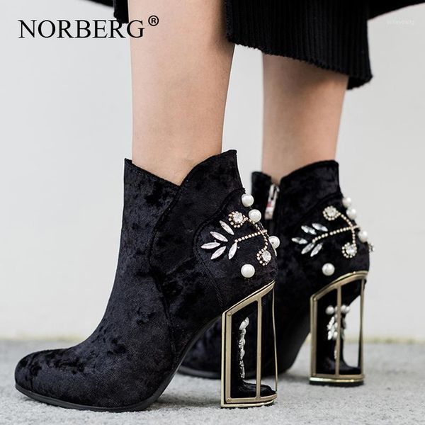 2020 new genuine leather suede footwear arrival ankle boots rubber riding feminine shoes women's garden with high heels booties1, Black
2020 new genuine leather suede footwear arrival ankle boots rubber riding feminine shoes women's garden with high heels booties1, Black
