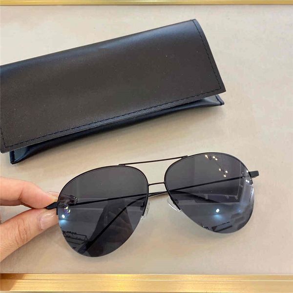 198t new advanced sunglasses fashion men and women mini popular metal half frame uv400 oval style lens summer style metal frame box, White;black
198t new advanced sunglasses fashion men and women mini popular metal half frame uv400 oval style lens summer style metal frame box, White;black