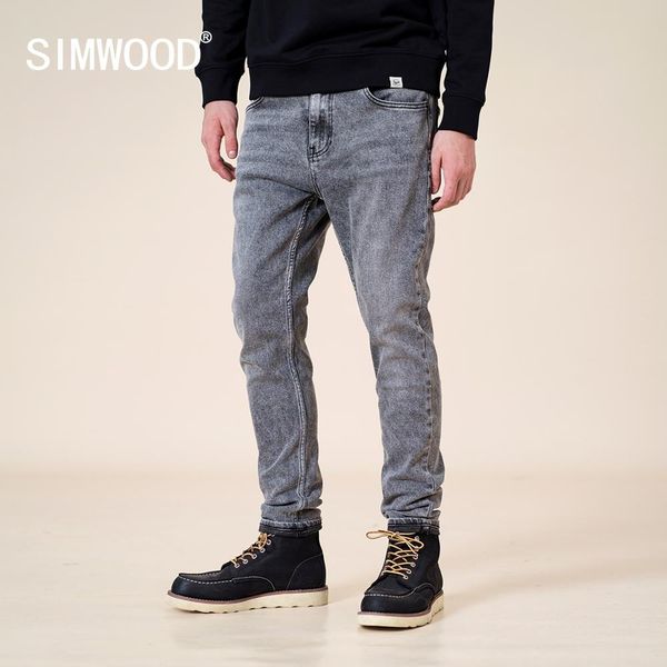 simwood 2020 autumn winter new slim fit jeans men grey classical denim trousers pants streetwear sj130770 q0105, Black;white
simwood 2020 autumn winter new slim fit jeans men grey classical denim trousers pants streetwear sj130770 q0105, Black;white