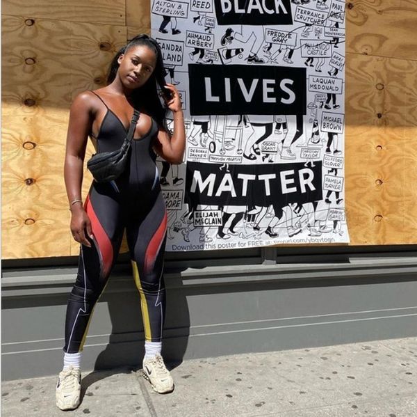 da 2439b 2021 spring ins print suspender low cut open back hip raising sports jumpsuit, White;black
da 2439b 2021 spring ins print suspender low cut open back hip raising sports jumpsuit, White;black