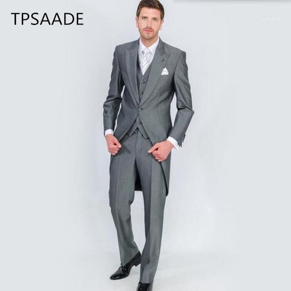 men's suits & blazers 2021 male peaked lapel one button gray grey men suit groomsman tailcoat wedding (jacket+pants+vest)1, White;black
men's suits & blazers 2021 male peaked lapel one button gray grey men suit groomsman tailcoat wedding (jacket+pants+vest)1, White;black