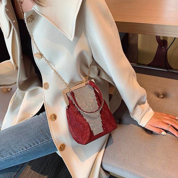evening bags red crystal party purse wedding handbags 2021 ladies rhinestones clutches women's small chain shoulder bag ftb3001
evening bags red crystal party purse wedding handbags 2021 ladies rhinestones clutches women's small chain shoulder bag ftb3001