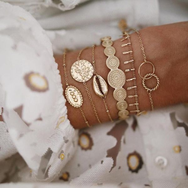 link, chain vintage women bracelets round leaf pattern shell fringe circle gold bracelet set wedding party jewelry, Black
link, chain vintage women bracelets round leaf pattern shell fringe circle gold bracelet set wedding party jewelry, Black