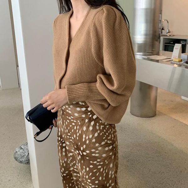women's tracksuits autumn winter women sweater long sleev cardigan knitted coat and high waist floral printed vintage skirt ladies 2 pi, Gray
women's tracksuits autumn winter women sweater long sleev cardigan knitted coat and high waist floral printed vintage skirt ladies 2 pi, Gray