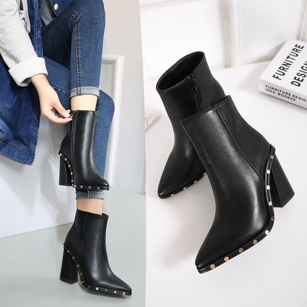 autumn high heel leather ankle boots fashion women chunky heeled short booties ladies rivets motorcycle boots size 35-40, Black
autumn high heel leather ankle boots fashion women chunky heeled short booties ladies rivets motorcycle boots size 35-40, Black