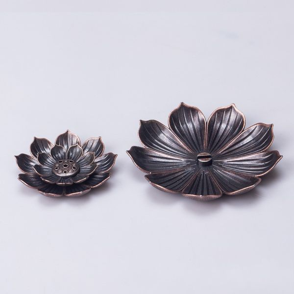 retro lotus shaped incense burner metal incenses seat six holes household aromatherapy oven new arrival 4 9ny j2
retro lotus shaped incense burner metal incenses seat six holes household aromatherapy oven new arrival 4 9ny j2
