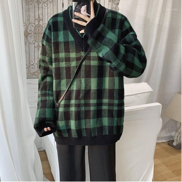 2020 autumn and winter new plaid loose v-neck sweater men's fashion casual long-sleeved pullover green / yellow -2xl1, White;black
2020 autumn and winter new plaid loose v-neck sweater men's fashion casual long-sleeved pullover green / yellow -2xl1, White;black