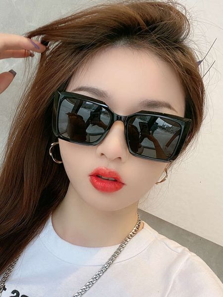 polarized women's trendy sunglasses fashion women's trendy korean large face thin sunglasses anti ultraviolet myopia, White;black
polarized women's trendy sunglasses fashion women's trendy korean large face thin sunglasses anti ultraviolet myopia, White;black