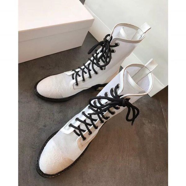womens luxury designer martin boots lace up round toes ankle bootie ladies lambskin & grosgrain clunky heels booties, Black
womens luxury designer martin boots lace up round toes ankle bootie ladies lambskin & grosgrain clunky heels booties, Black