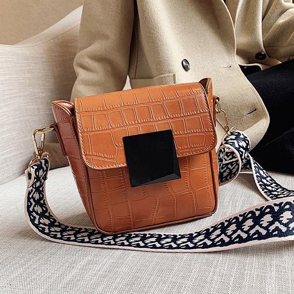 crocodile pattern crossbody bags for women 2020 new small handbag small bag pu leather evening hand bag ladies
crocodile pattern crossbody bags for women 2020 new small handbag small bag pu leather evening hand bag ladies