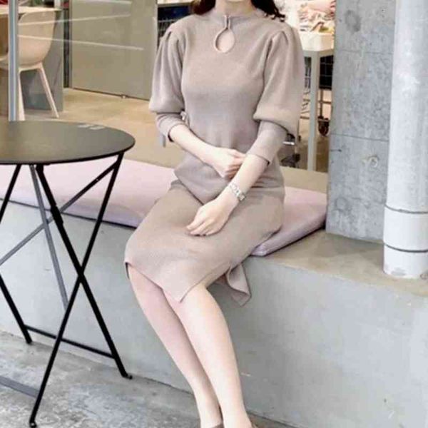 casual dresses japanese elegant women robe sweater vestidos o neck hollow out shoulder button puff sleeve slim solid knitted dress tgec, Black;gray
casual dresses japanese elegant women robe sweater vestidos o neck hollow out shoulder button puff sleeve slim solid knitted dress tgec, Black;gray