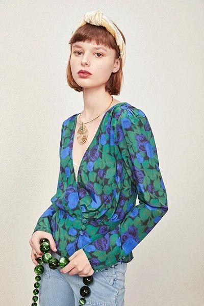 women shirt 2021 spring fall stand collar wrap style v neck long sleeved 100% silk shirt drop shipping good quality, White
women shirt 2021 spring fall stand collar wrap style v neck long sleeved 100% silk shirt drop shipping good quality, White