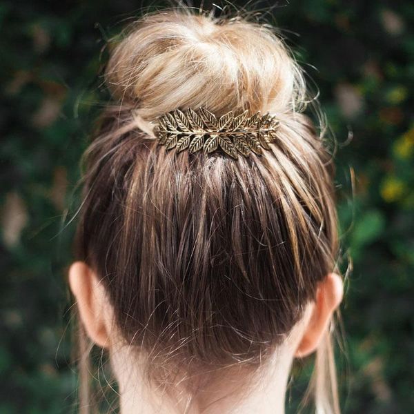 hair clips & barrettes vintage crown bun pin leaf comb chic accessories bijoux fashion jewelry 2021, Golden;silver
hair clips & barrettes vintage crown bun pin leaf comb chic accessories bijoux fashion jewelry 2021, Golden;silver