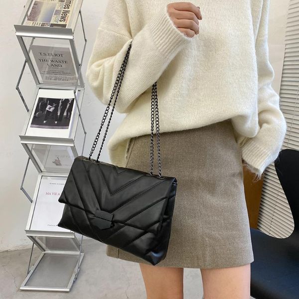 cross body luxury handbags fashion 2021fashion pu leather big capacity shoulder handbag women solid lattice messenger bags
cross body luxury handbags fashion 2021fashion pu leather big capacity shoulder handbag women solid lattice messenger bags