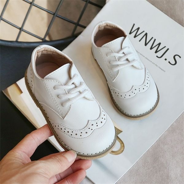 2020 spring children's kids leather for little girl princess boy casual brock lace up flats baby toddler shoes c1008, Black;white
2020 spring children's kids leather for little girl princess boy casual brock lace up flats baby toddler shoes c1008, Black;white