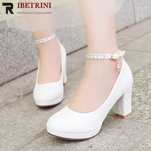 ribetrini ladies elegant high spike heels pumps concise office ankle strap pumps women fashion rhinestone shoes woman1, Black
ribetrini ladies elegant high spike heels pumps concise office ankle strap pumps women fashion rhinestone shoes woman1, Black