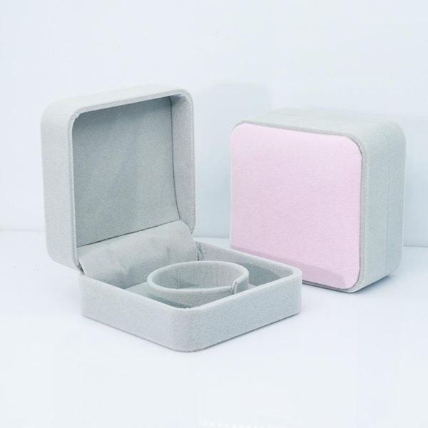 pinkgrey plush bracelet box pounches packing box for necklace bracelet earrings jewelry packaging plush jewelry bags bx200002 bbyvcw, Black;white
pinkgrey plush bracelet box pounches packing box for necklace bracelet earrings jewelry packaging plush jewelry bags bx200002 bbyvcw, Black;white