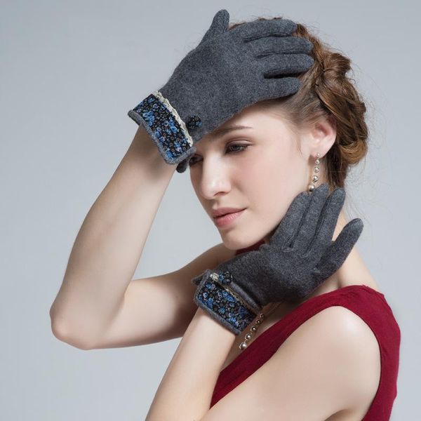 five fingers gloves lady autumn and winter women warm driving riding mitten female lace fabric year gift b-4455, Blue;gray
five fingers gloves lady autumn and winter women warm driving riding mitten female lace fabric year gift b-4455, Blue;gray