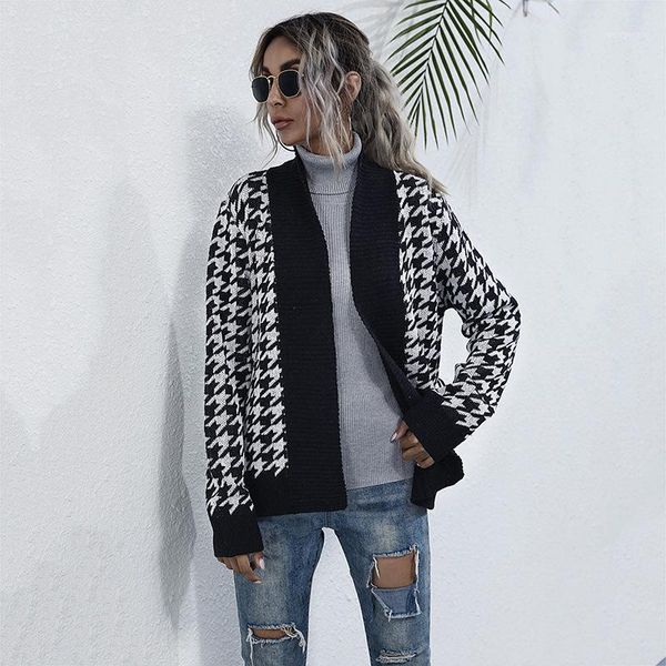 2020 autumn houndstooth print loose knitwear coat women loose lace up v-neck outwear ladies patchwork cardigans sweaters1, White
2020 autumn houndstooth print loose knitwear coat women loose lace up v-neck outwear ladies patchwork cardigans sweaters1, White