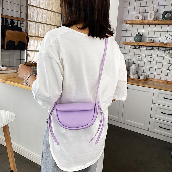 2020 new hasp mini should bags fashion casual ladly half moon female bag trend bag for girls for women pu leather luxury handbag
2020 new hasp mini should bags fashion casual ladly half moon female bag trend bag for girls for women pu leather luxury handbag