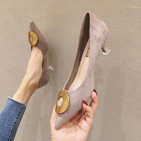 spring ladies shoes pointed toe high heels round metal boat shoes pointed toe dress women office lady shoe black 8003r1
spring ladies shoes pointed toe high heels round metal boat shoes pointed toe dress women office lady shoe black 8003r1