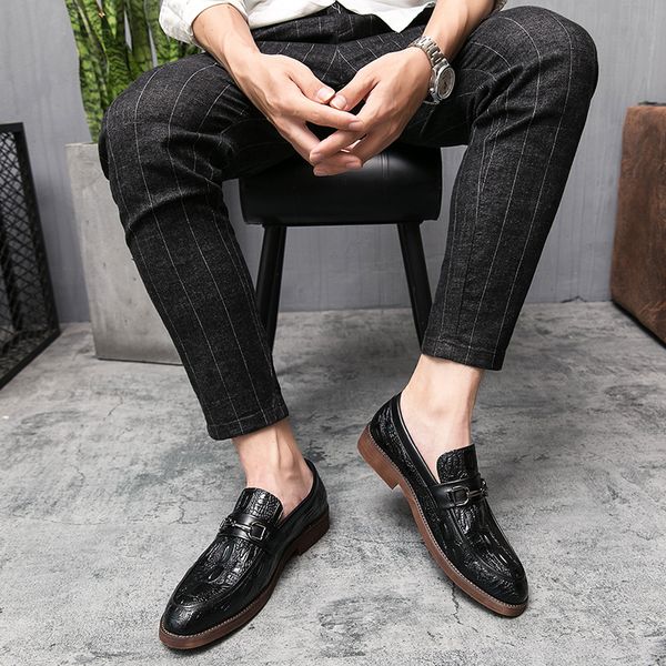 2020 новое прибытие приграничное большой размер mens barber кожаные ботинки вскользь мужская обувь британские остроконечные бизнес кожаные б, Black
2020 новое прибытие приграничное большой размер mens barber кожаные ботинки вскользь мужская обувь британские остроконечные бизнес кожаные б, Black