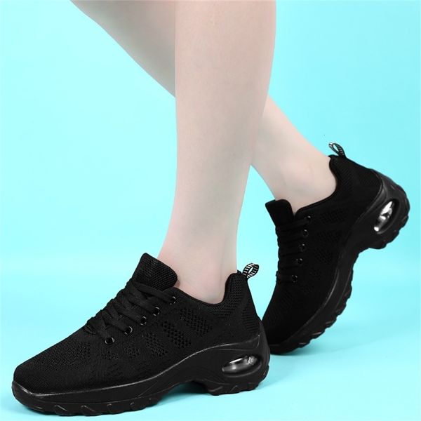 sneakers for women knitted woman breathable sock vulcanized women's lace up tennis shoes female sport shoes ladies flat big size, Black;white
sneakers for women knitted woman breathable sock vulcanized women's lace up tennis shoes female sport shoes ladies flat big size, Black;white